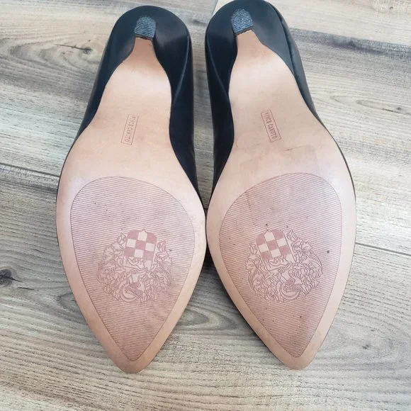 Vince Camuto black leather mid heel pumps - Picture 6 of 8